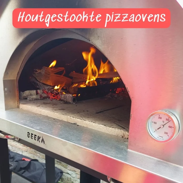 Pizza-bakken-in-houtoven-1